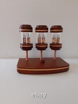 Fantastic Clock by Monjibox Nixie IN14 tubes Mahogany case