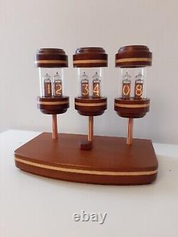 Fantastic Clock by Monjibox Nixie IN14 tubes Mahogany case