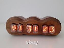 IN12 Nixie tubes clock in Walnut case by Monjibox Nixie