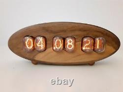 IN12 Nixie tubes uhr clock beautiful Walnut case by Monjibox