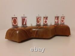 Large German tubes Z566M in Nixie Reptile Walnut case by Monjibox Nixie