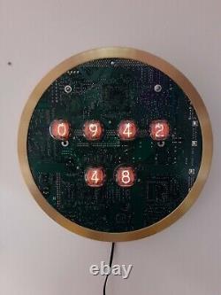 Monjibox Nixie Wall clock with German Z560M Nixie tubes