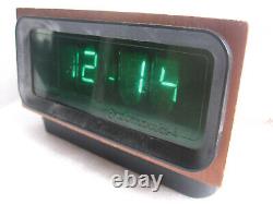 USSR RARE 1980s VFD indicator IV-12 Table clock ELEKTRONIKA G9.02 WOODEN CASE