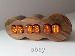 Walnut Series by Monjibox Nixie Clock IN12 in red tubes