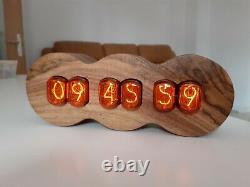 Walnut Series by Monjibox Nixie Clock IN12 in red tubes