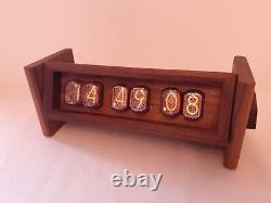 Walnut Zeka by Monjibox Nixie IN12 tubes clock