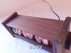 Walnut Zeka by Monjibox Nixie IN12 tubes clock